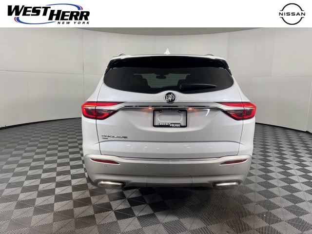 2021 Buick Enclave Essence's photo