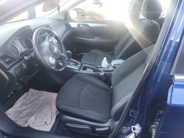 2019 Nissan Sentra S photo 4