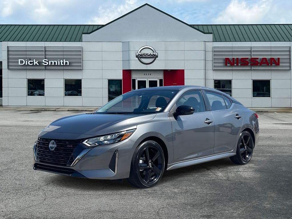 2025 Nissan Sentra SR photo 3