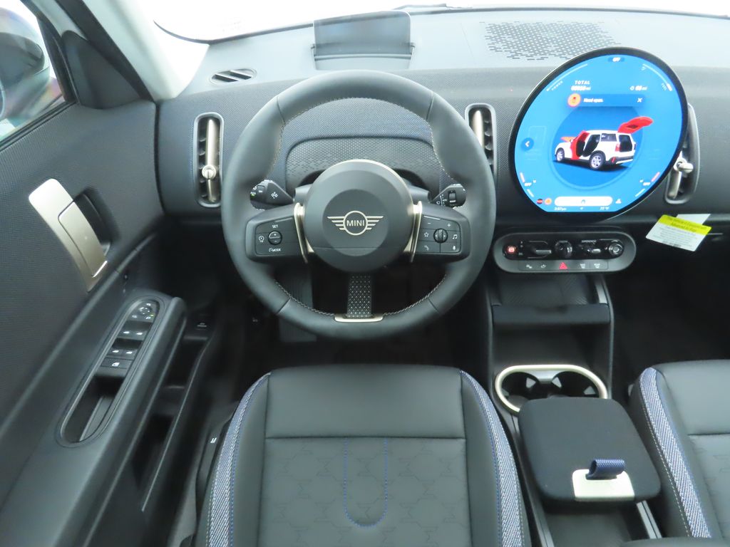 2025 Mini Countryman ALL4 Signature photo 8