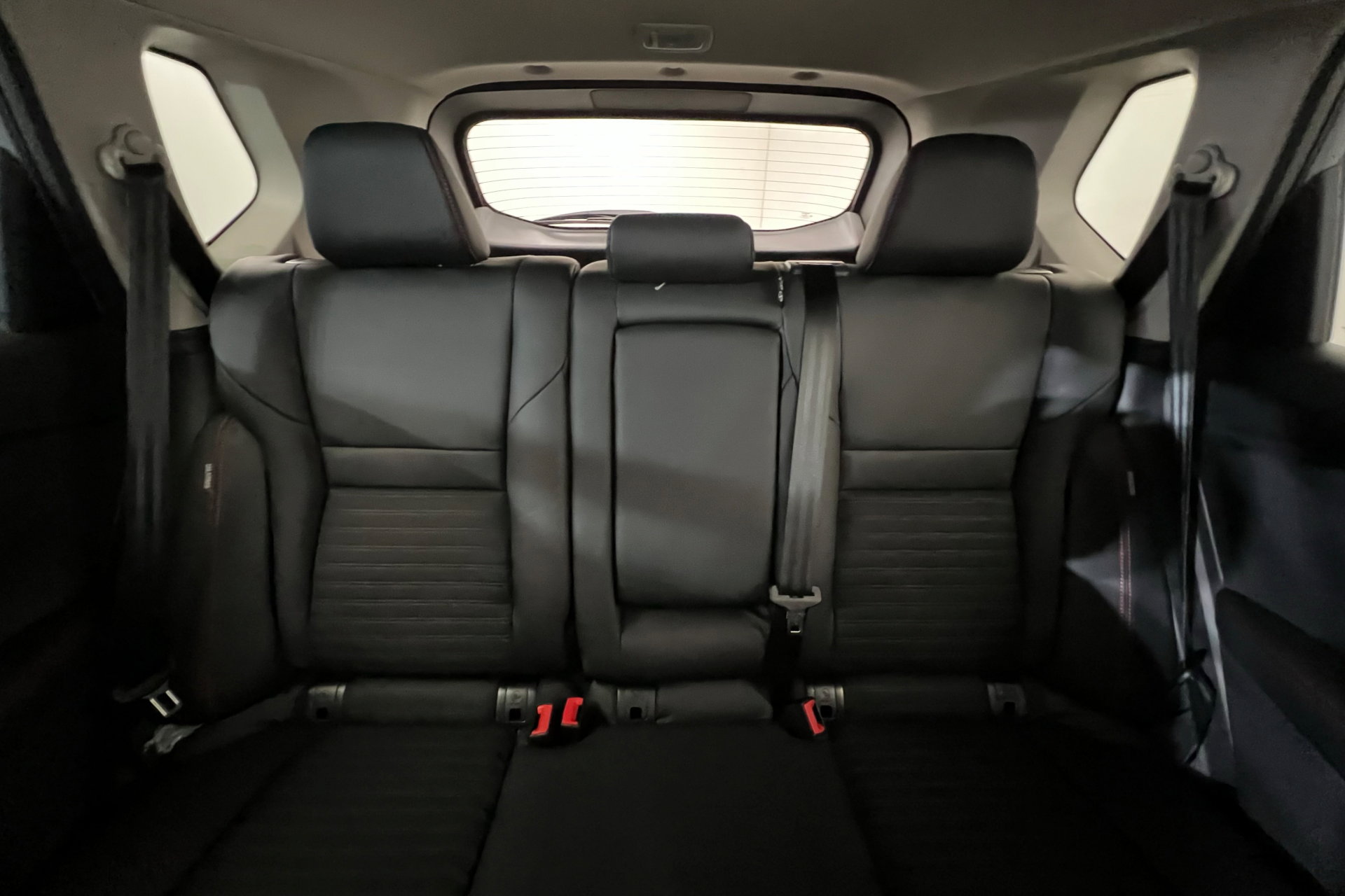 2026 Nissan Rogue SV photo 25