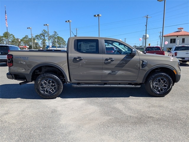 2025 Ford Ranger XLT photo 3