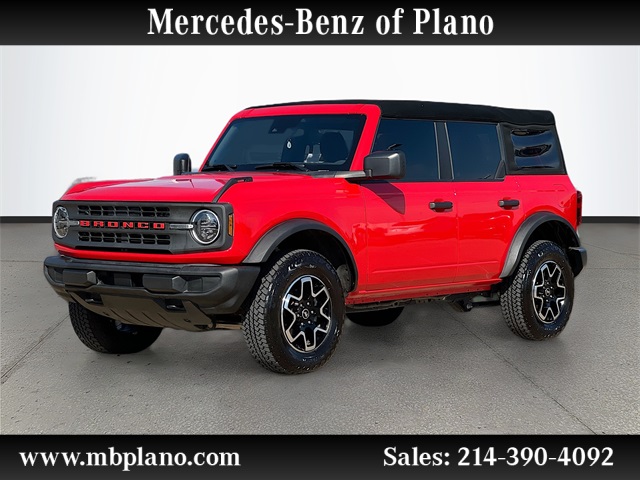 2023 Ford Bronco 4-Door Base's photo
