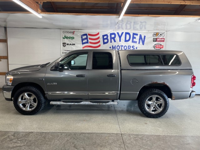 2008 Dodge Ram SLT photo 6