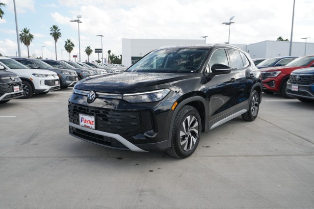 2026 Volkswagen Tiguan S's photo