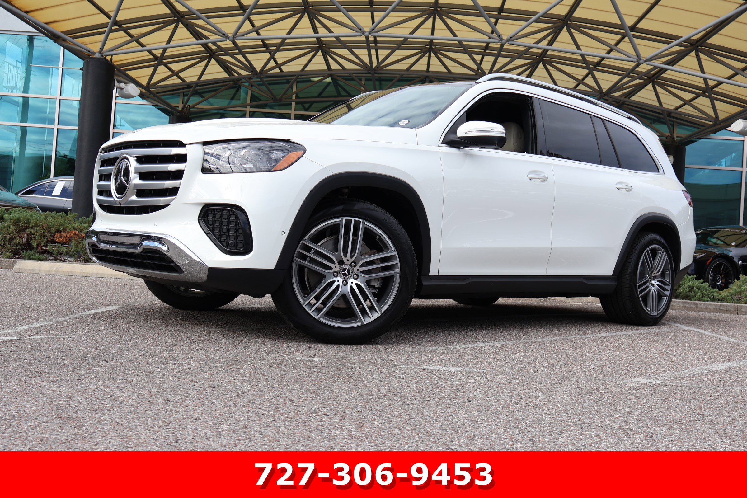 2025 Mercedes-Benz GLS Base's photo