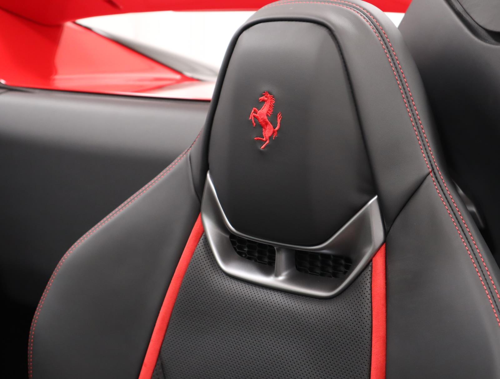 2024 Ferrari 296 GTS photo 19