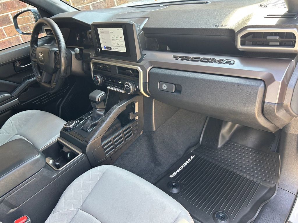 2024 Toyota Tacoma SR5 photo 24