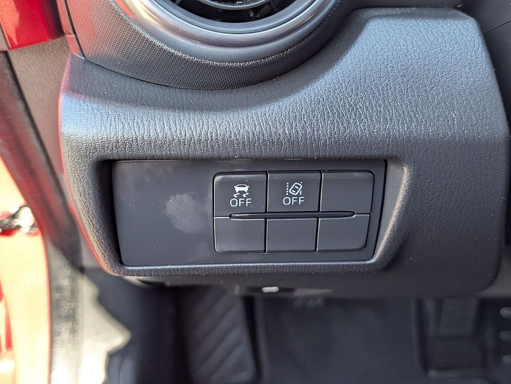 2023 Mazda MX-5 Miata Miata Grand Touring photo 23