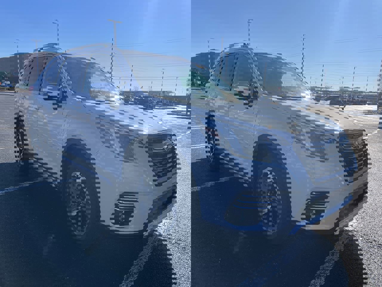 2024 Subaru Forester Touring's photo