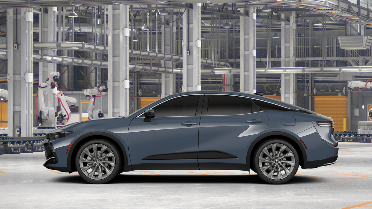 2026 Toyota Crown Limited photo 4