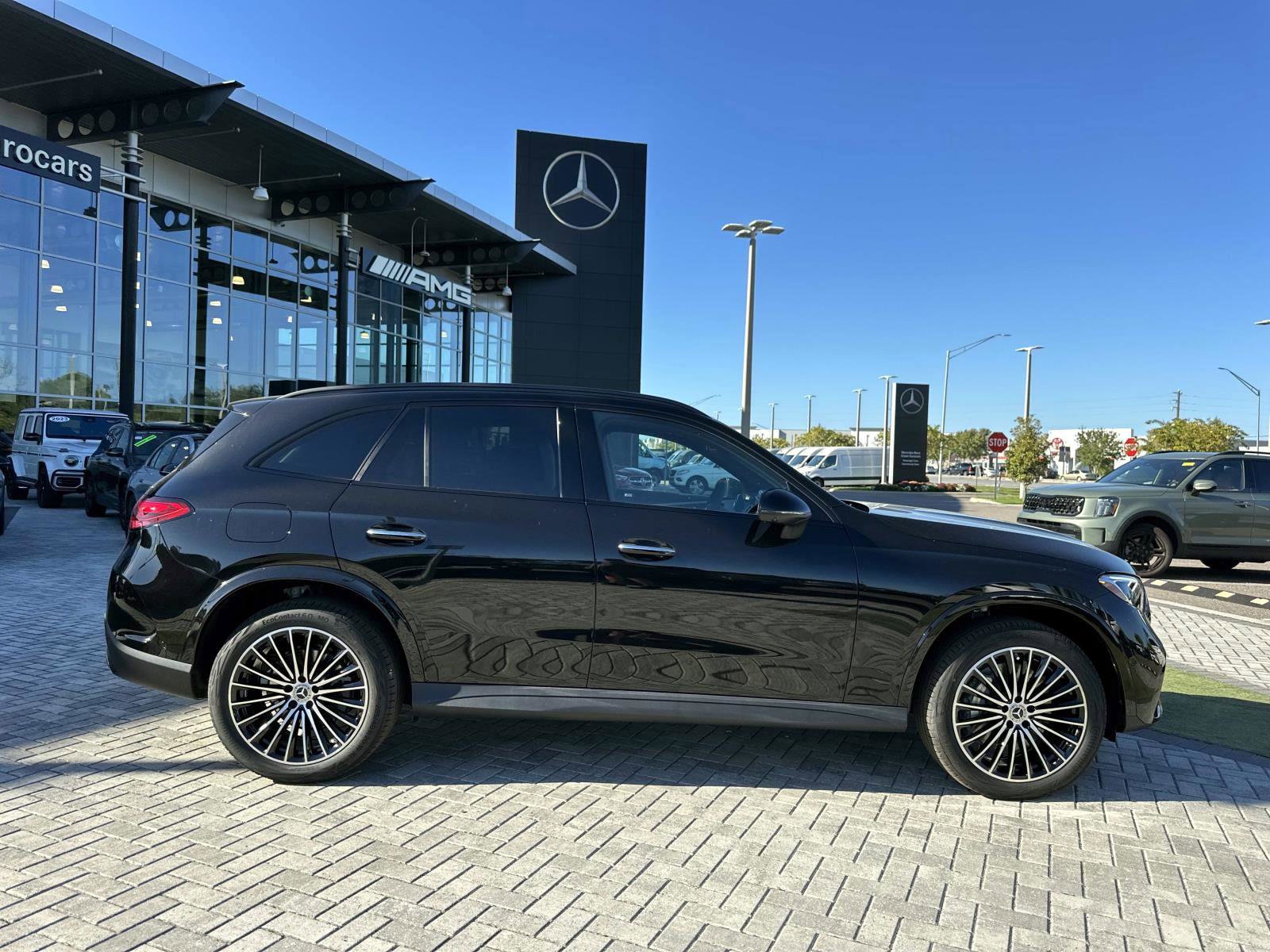 2026 Mercedes Benz GLC 300 photo 3