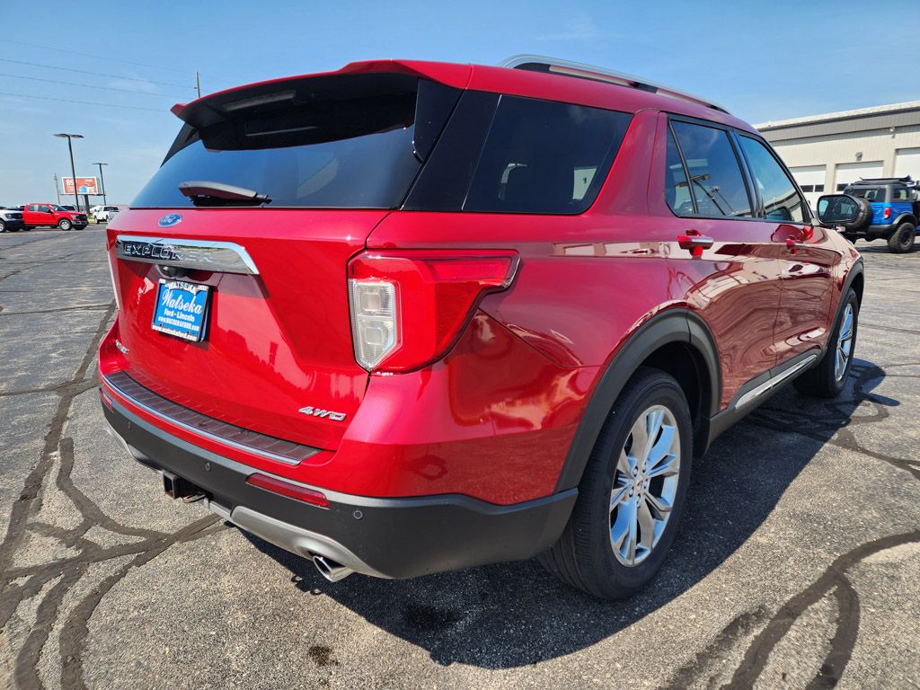 2022 Ford Explorer Limited photo 4