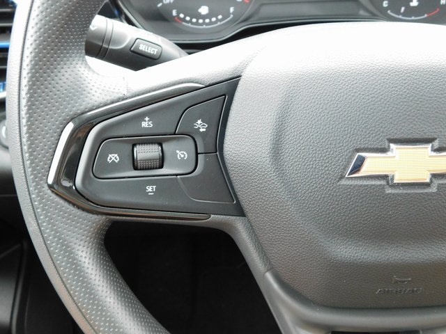 2024 Chevrolet Trax LS photo 27