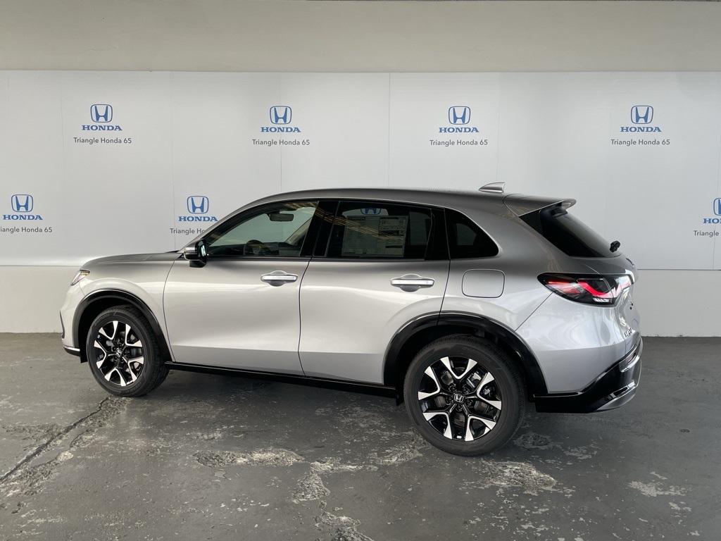 2026 Honda HR-V EX-L photo 4