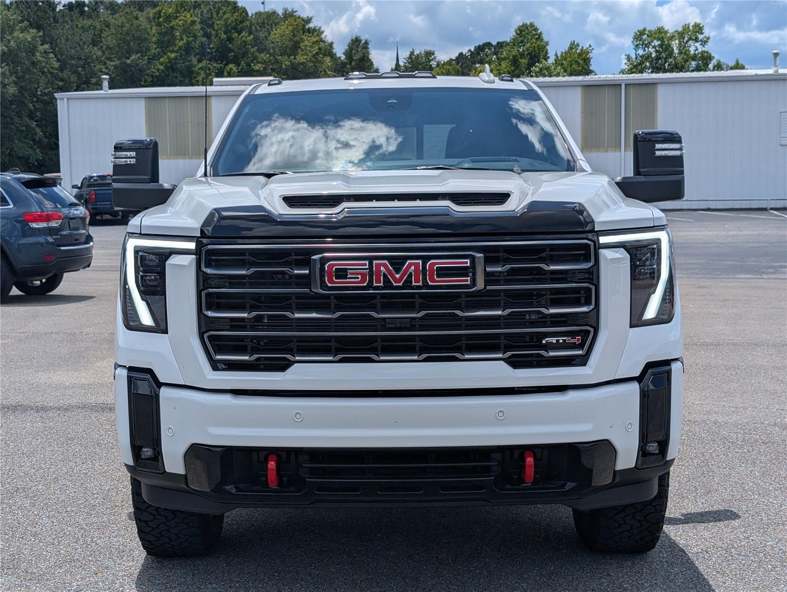 2025 Gmc Sierra 2500 HD AT4 photo 2