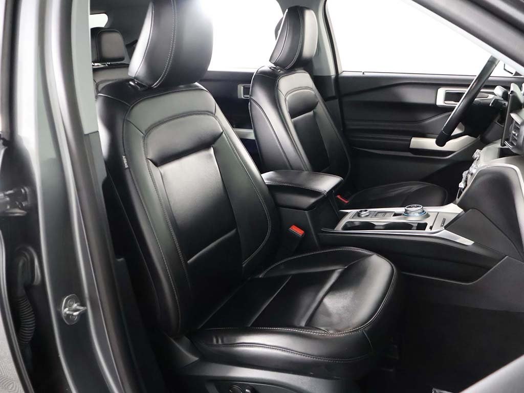 2021 Ford Explorer XLT photo 29