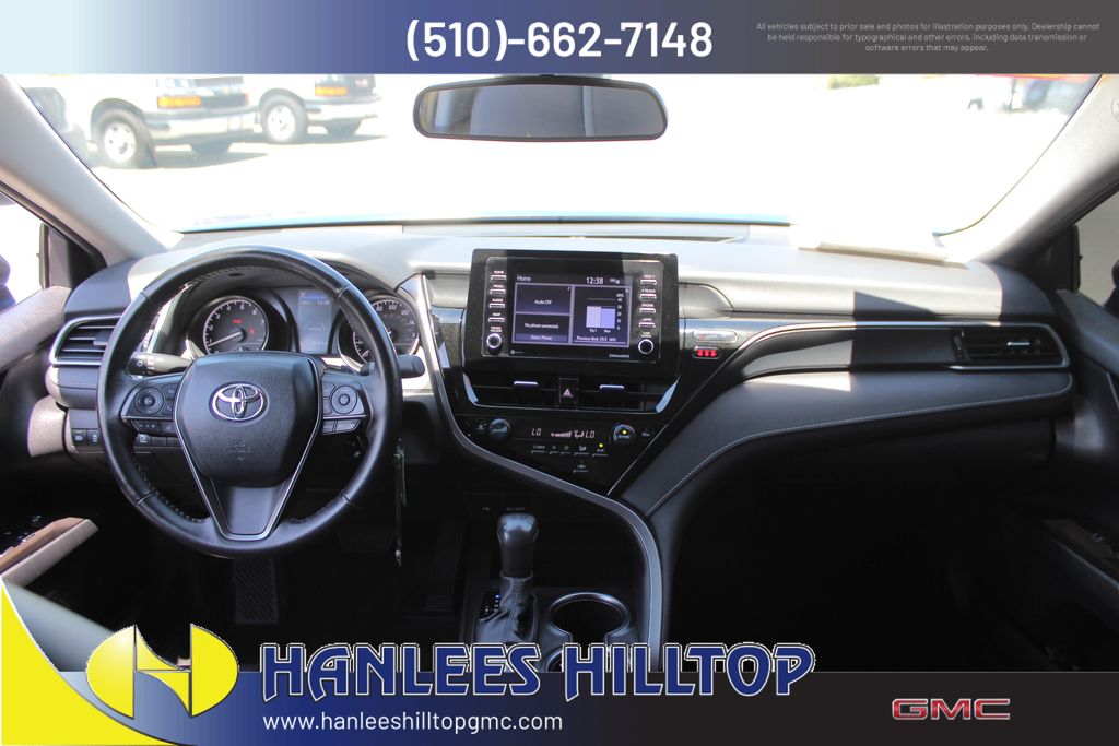 2024 Toyota Camry SE photo 16