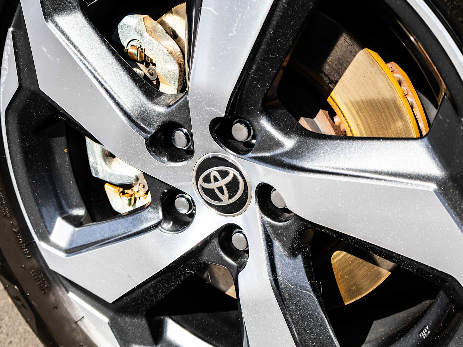 2023 Toyota RAV4 Prime SE photo 4