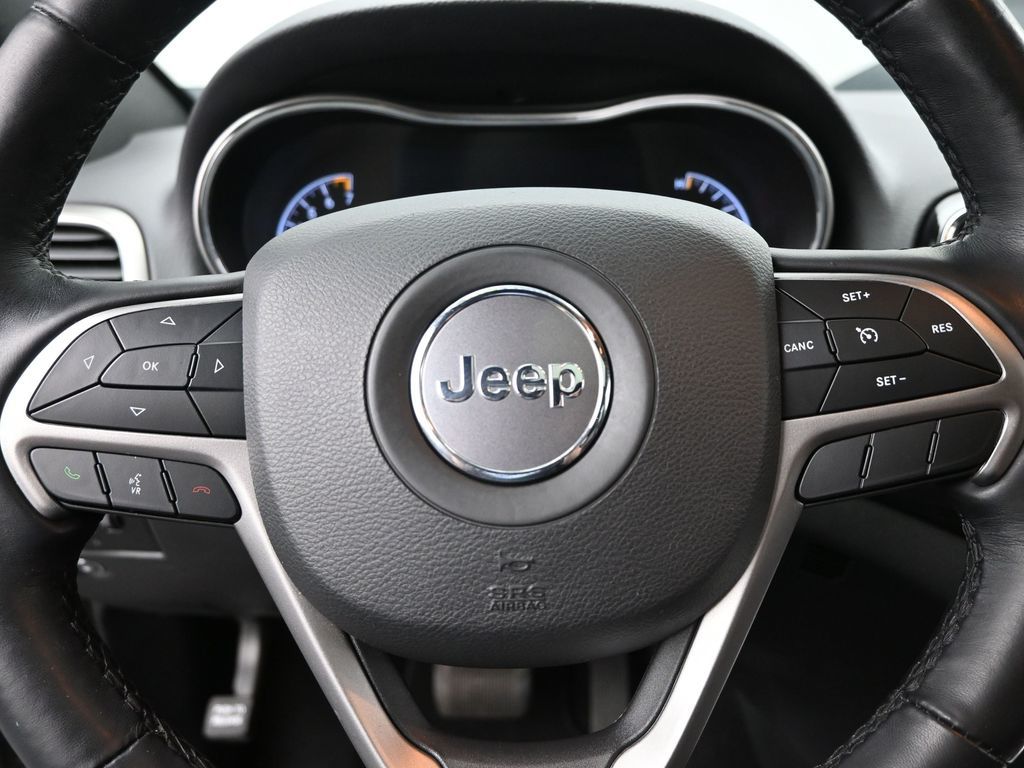 2020 Jeep Grand Cherokee Altitude photo 12