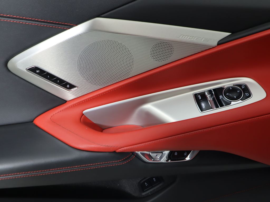 2020 Chevrolet Corvette Stingray 2LT photo 20