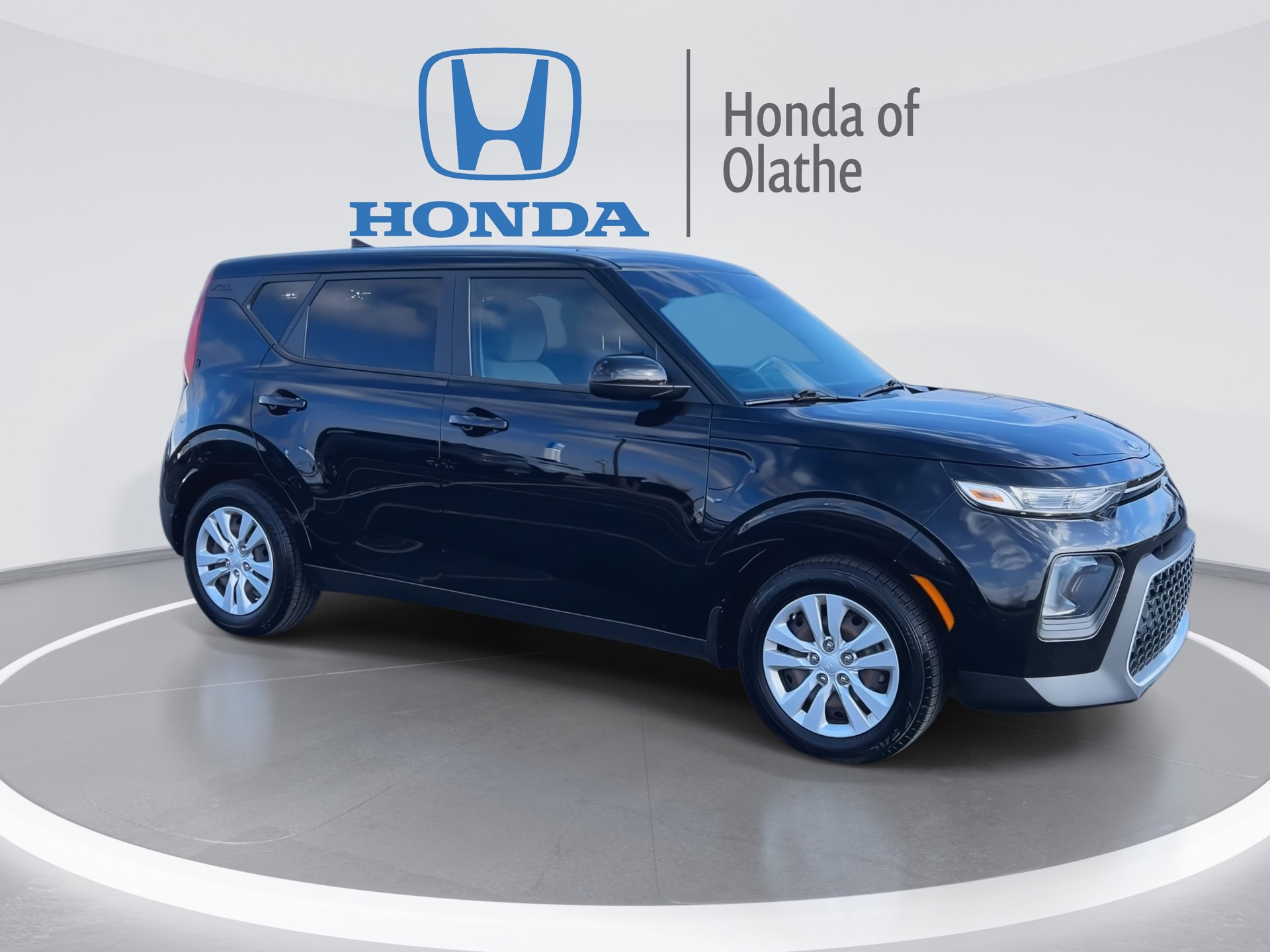 Used 2020 Kia Soul LX with VIN KNDJ23AU2L7700373 for sale in Kansas City