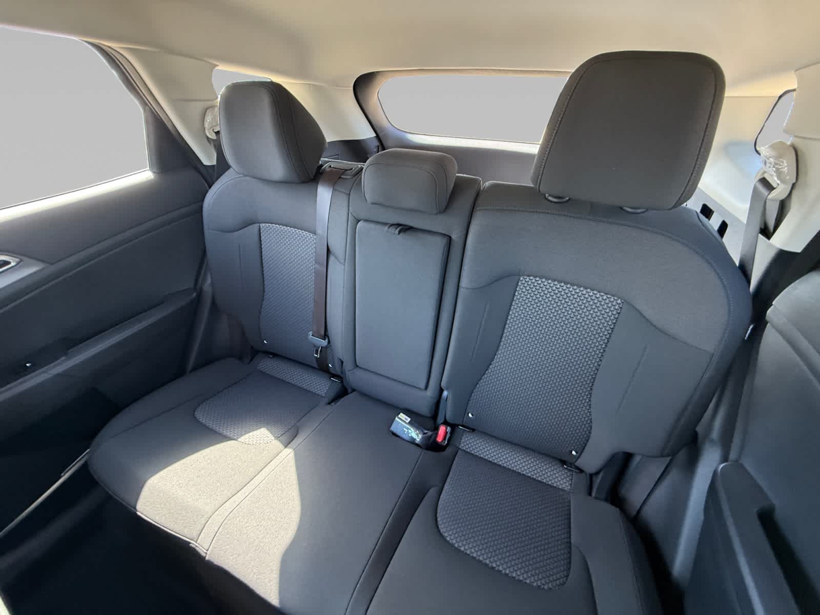 2026 Kia Sportage Hybrid LX photo 13