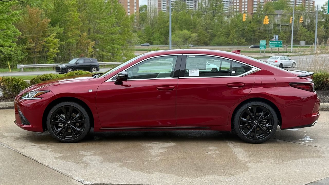 2025 Lexus ES 350 F SPORT Handling photo 2
