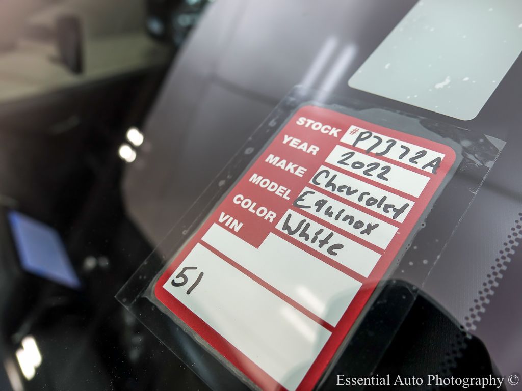 2022 CHEVROLET EQUINOX - Image 32