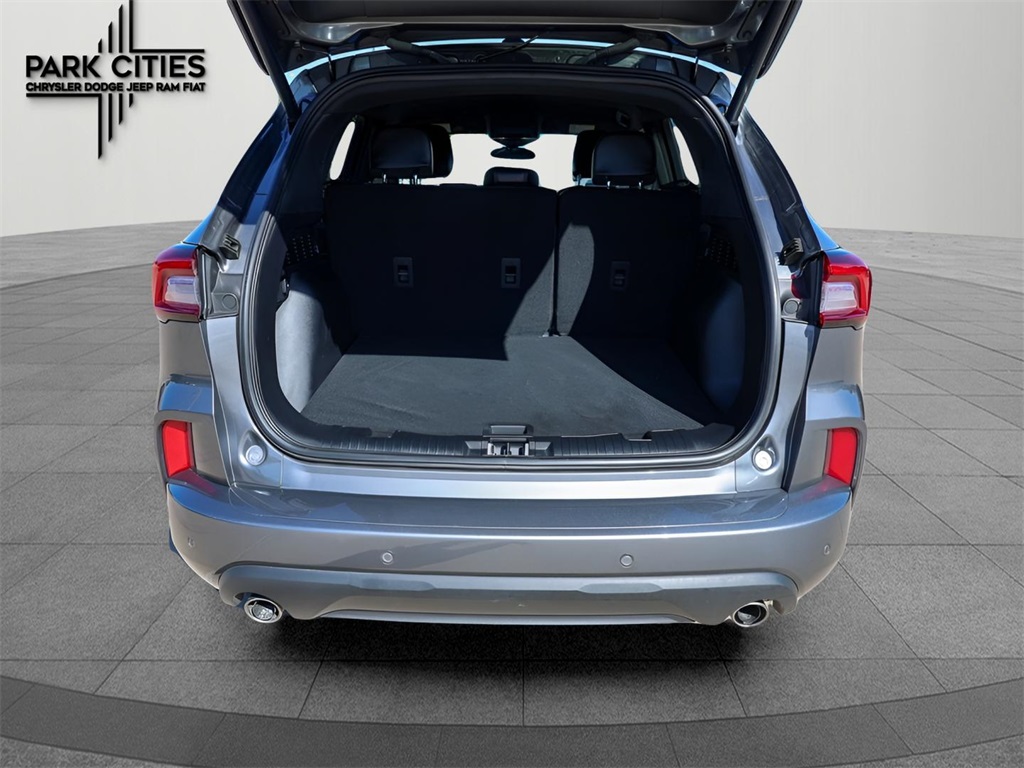 2024 Ford Escape ST-Line Select photo 18