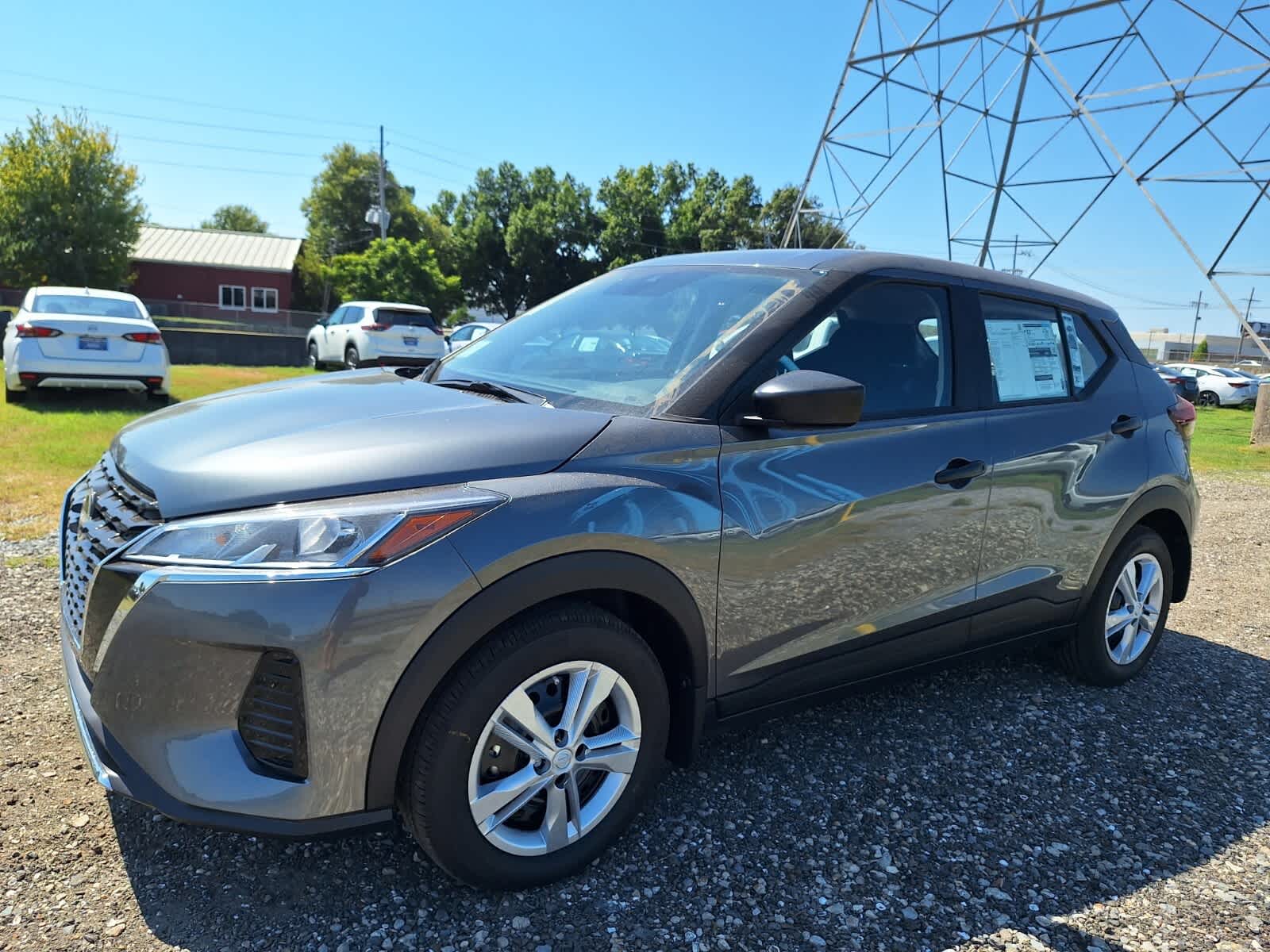 2025 Nissan Kicks Play S photo 9