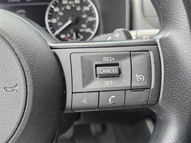 2023 Nissan Rogue S photo 21