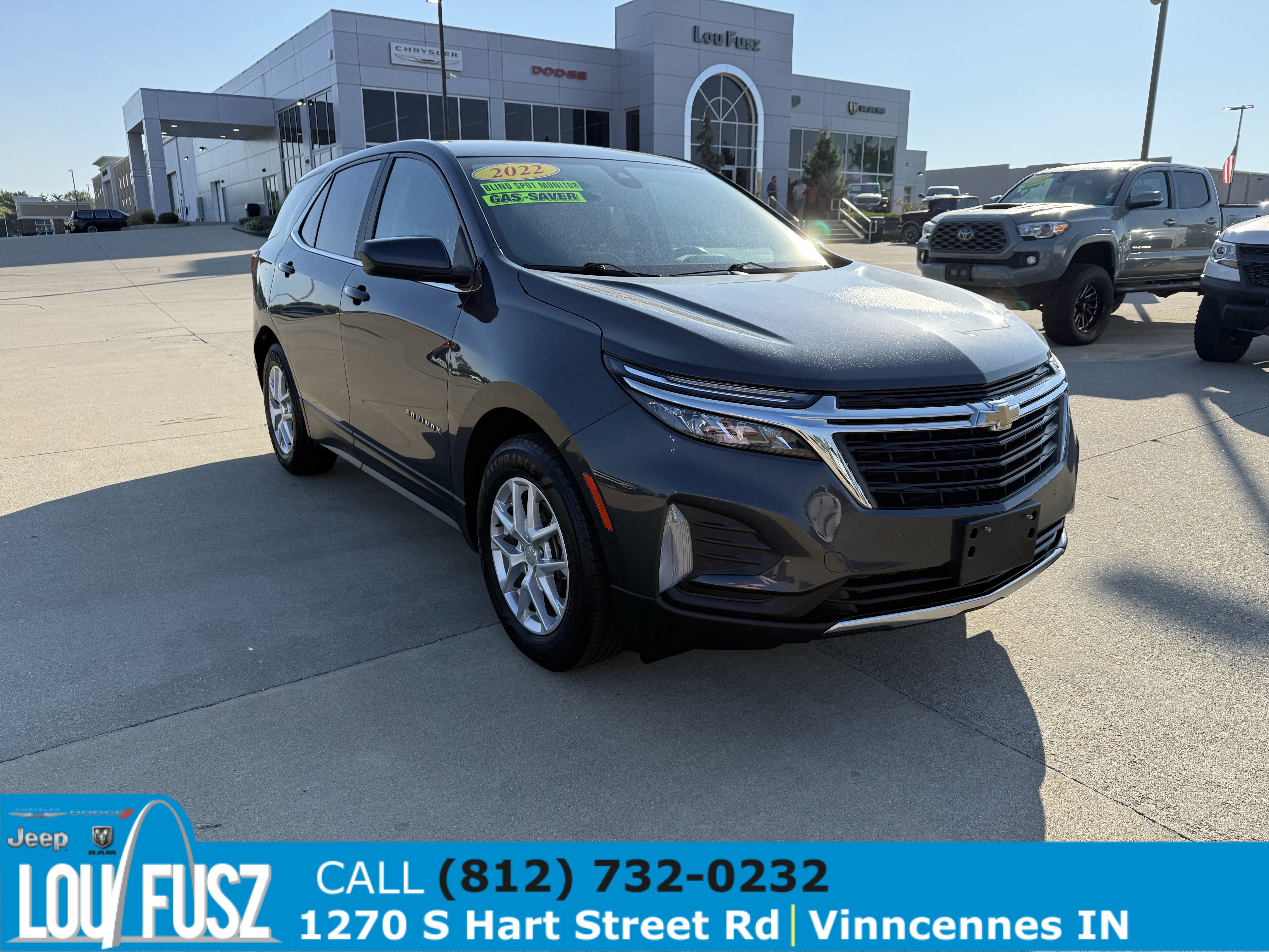 Used 2022 Chevrolet Equinox LT with VIN 3GNAXKEV7NS239052 for sale in Vincennes, IN