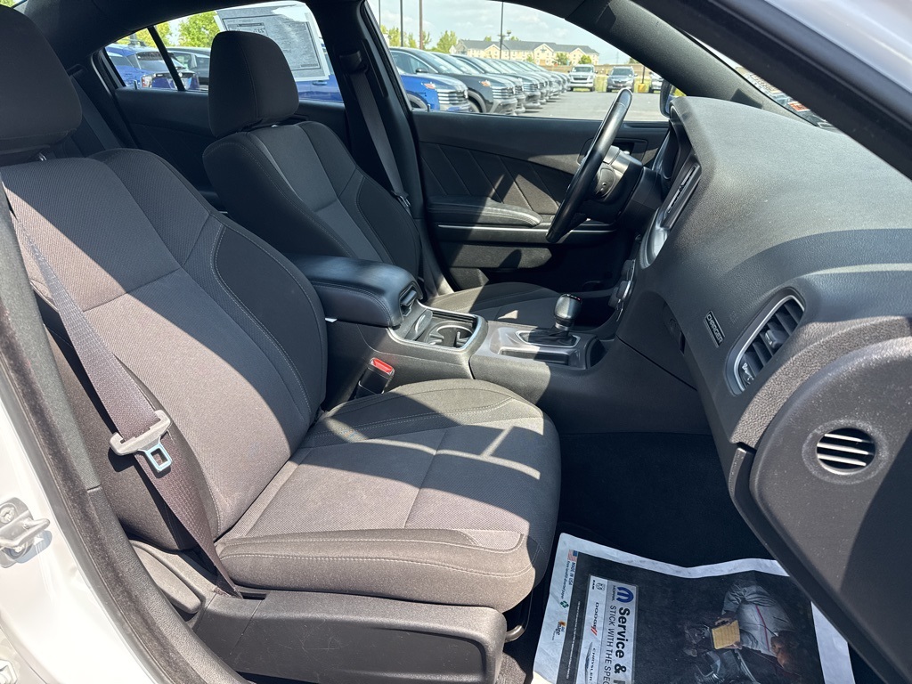 2022 Dodge Charger SXT photo 22