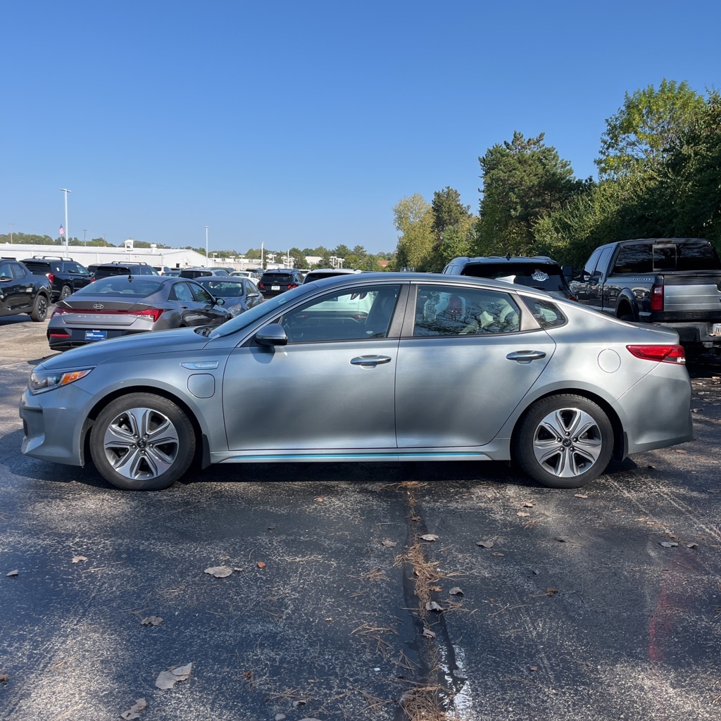 2017 Kia Optima Plug-In Hybrid EX photo 2