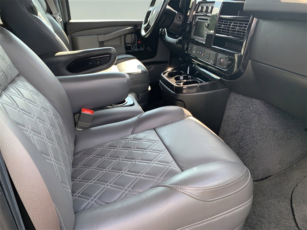 2021 Chevrolet Express Cargo Van 2500 photo 12