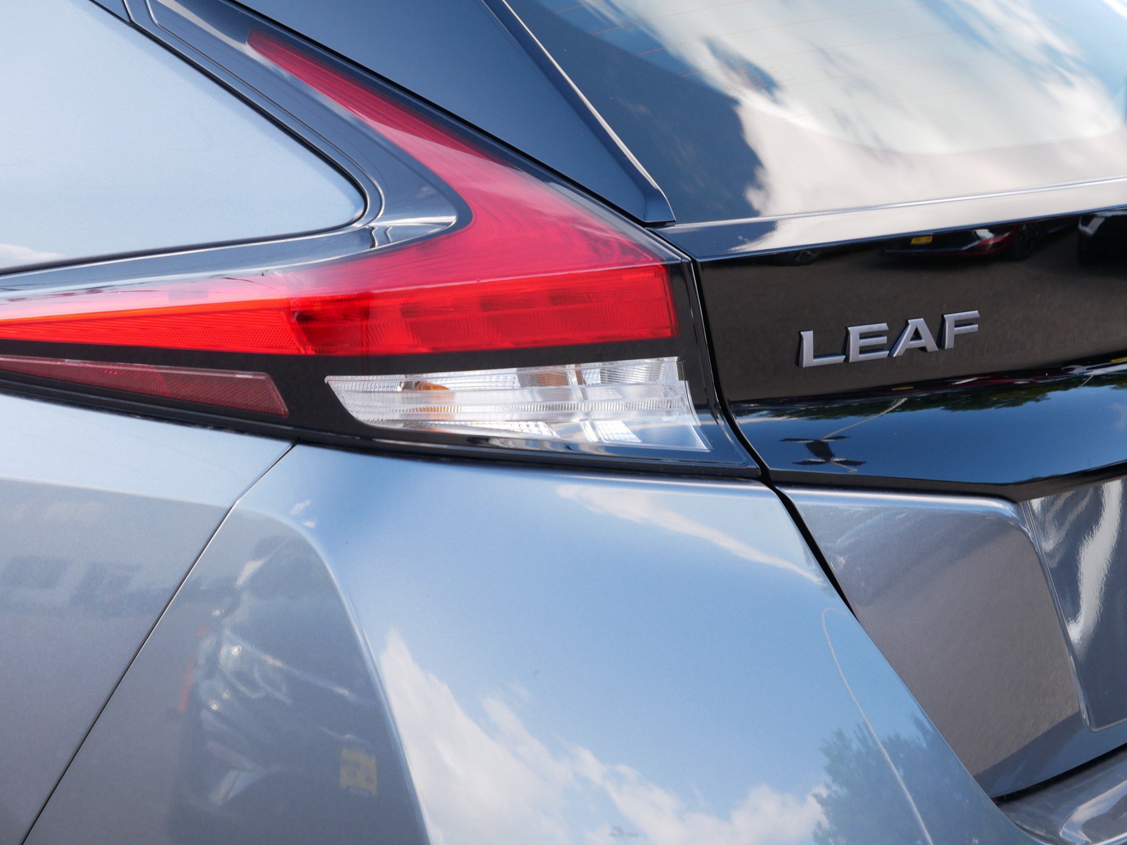 2024 Nissan Leaf SV Plus photo 16