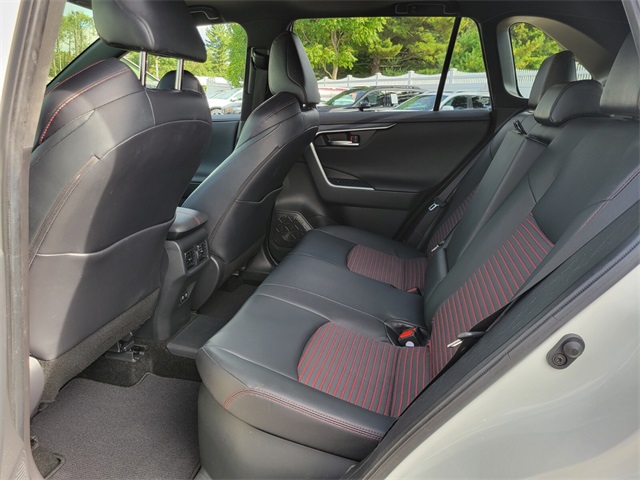 2021 Toyota RAV4 Prime XSE photo 16