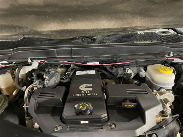 2021 Ram 3500 Laramie photo 24
