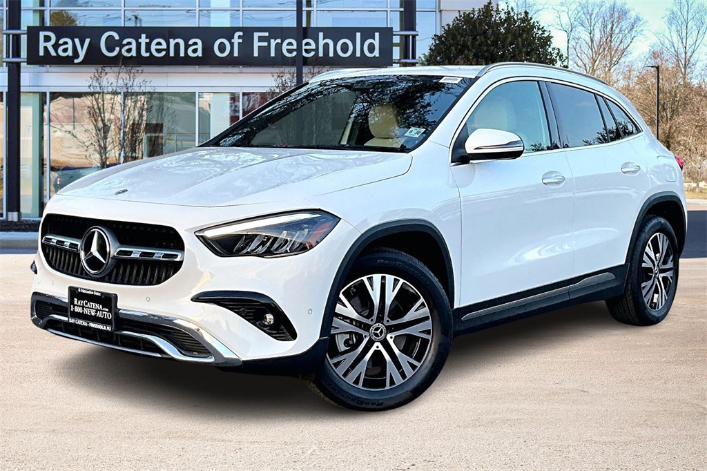 2026 Mercedes-Benz GLA GLA 250's photo
