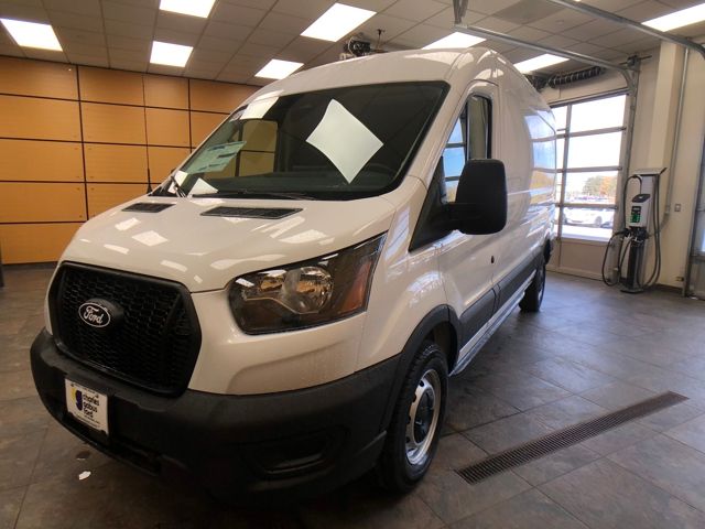 2026 Ford Transit photo 4