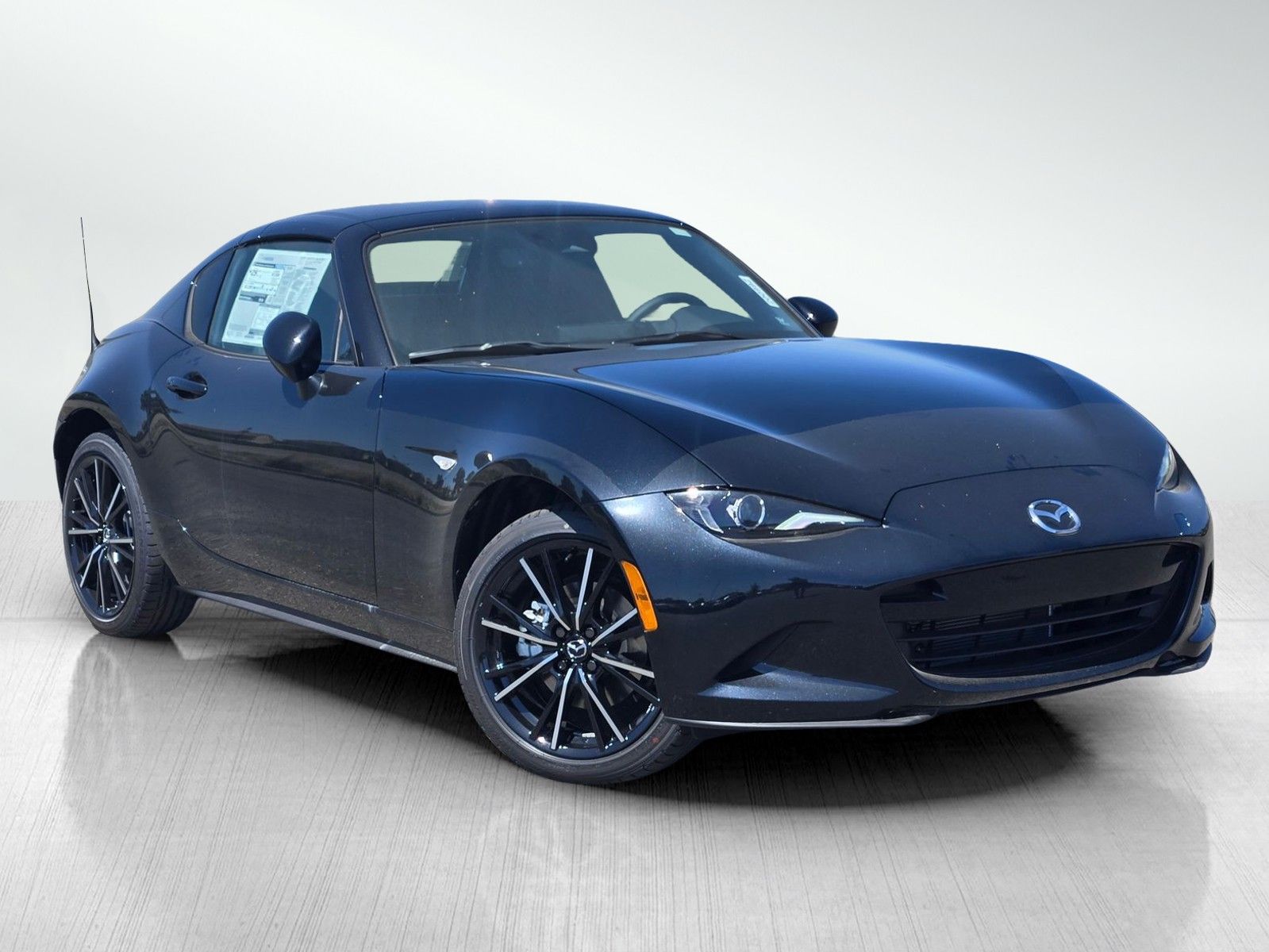 2025 Mazda MX-5 Miata RF Grand Touring's photo