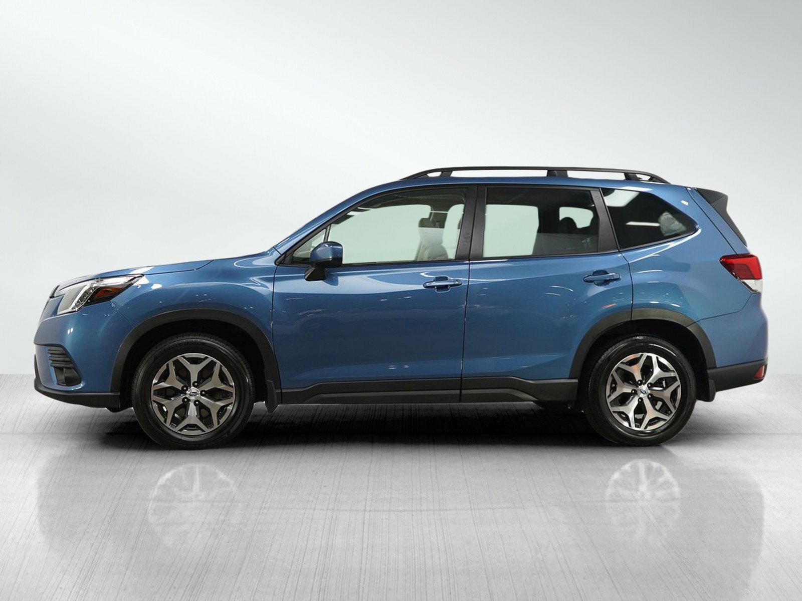 Used 2024 Subaru Forester Premium with VIN JF2SKADC0RH429748 for sale in South Saint Paul, Minnesota