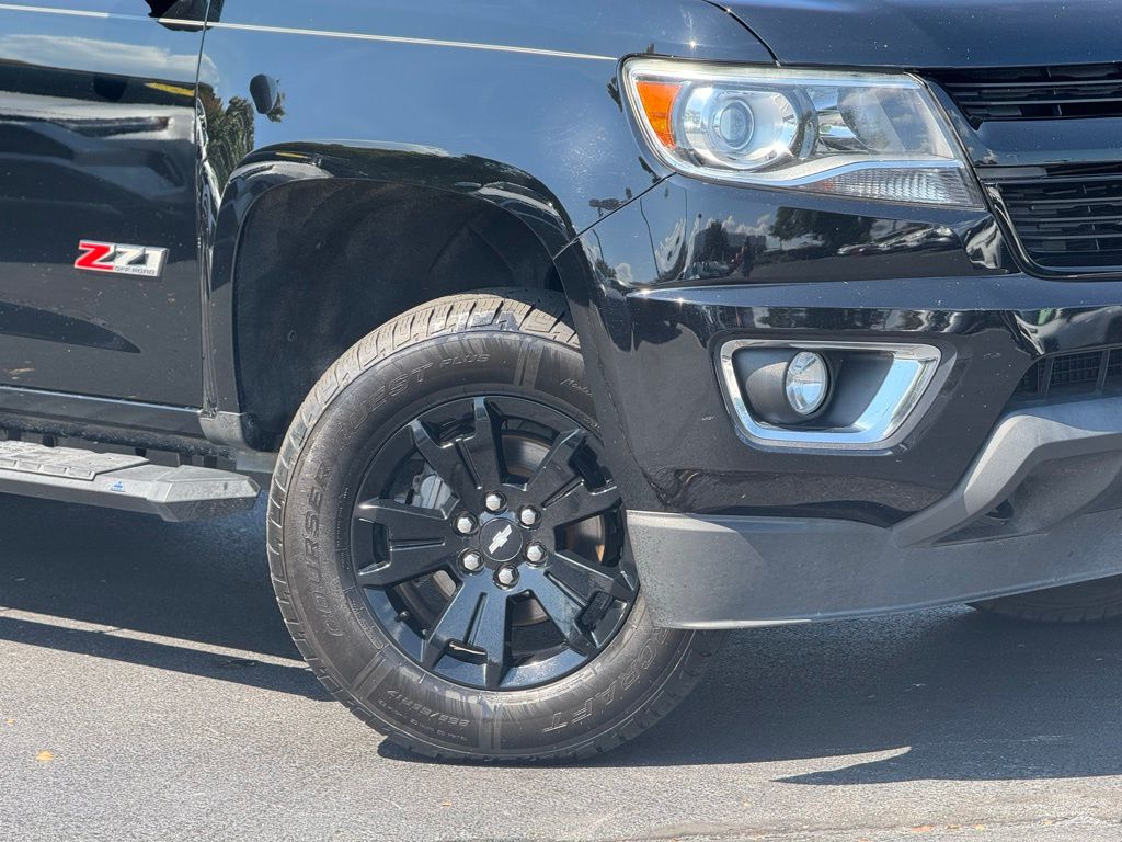 2020 Chevrolet Colorado Z71 photo 3