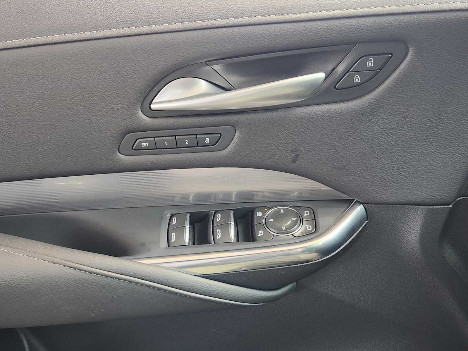 2025 Cadillac XT4 Premium Luxury photo 14