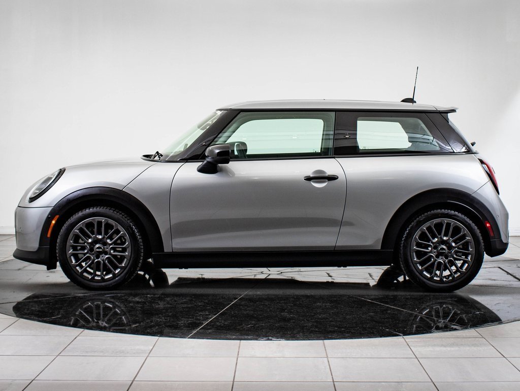 2025 Mini Cooper Hardtop S photo 5