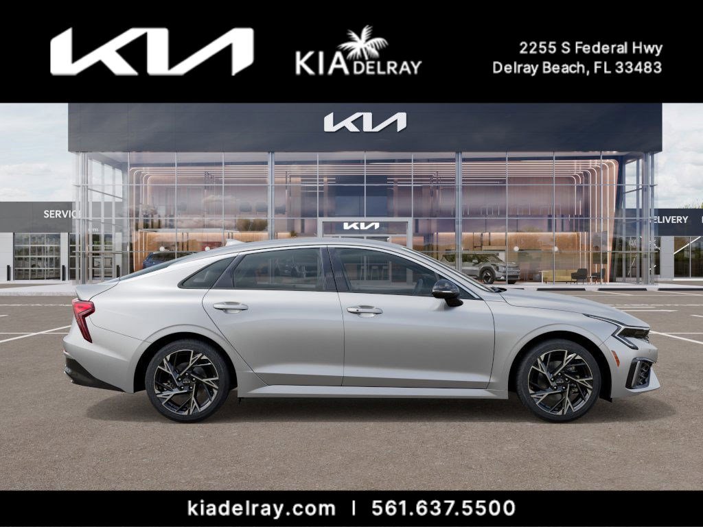 2026 Kia K5 GT-Line photo 5