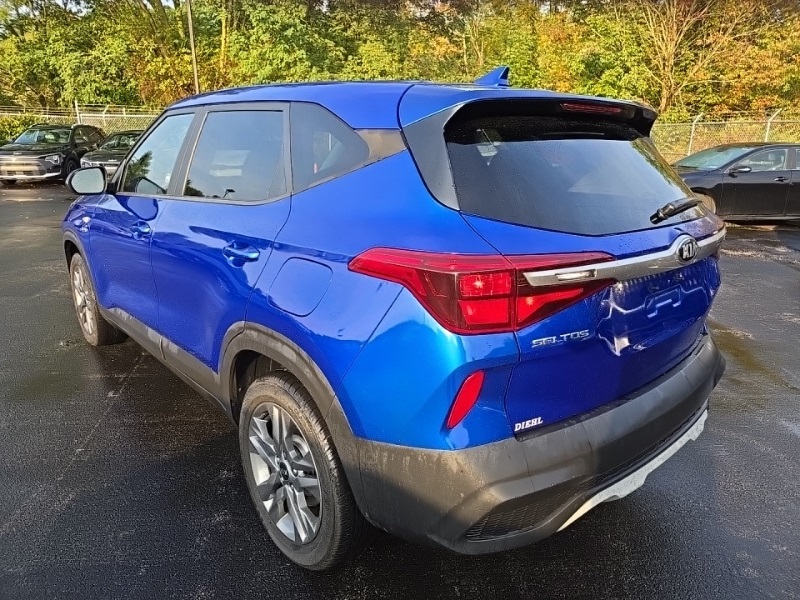 2021 Kia Seltos LX photo 3