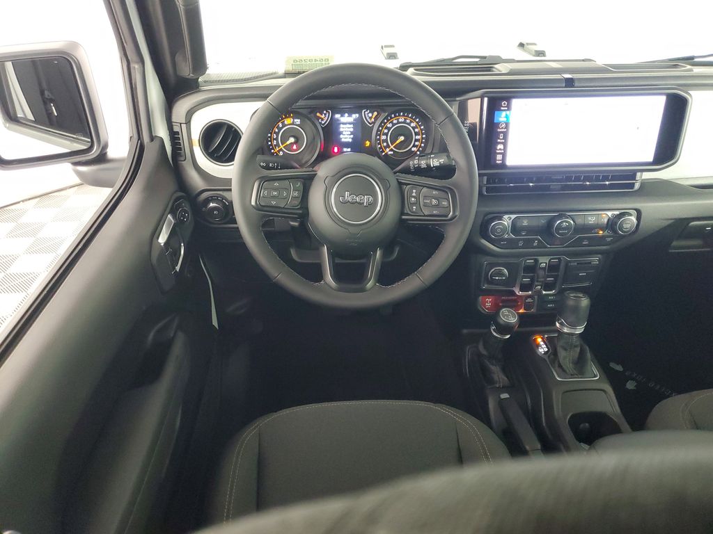 2025 Jeep Wrangler Willys photo 15