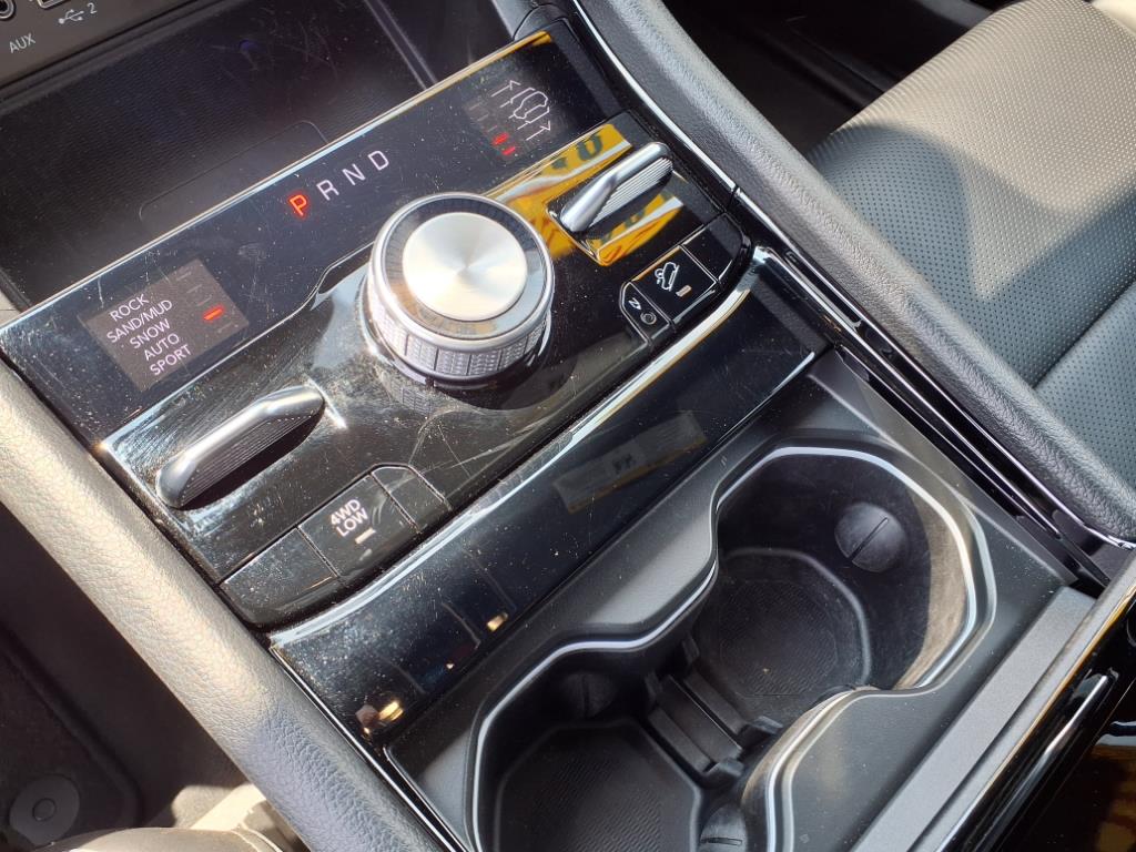 2022 Jeep Grand Cherokee Overland 4xe photo 25